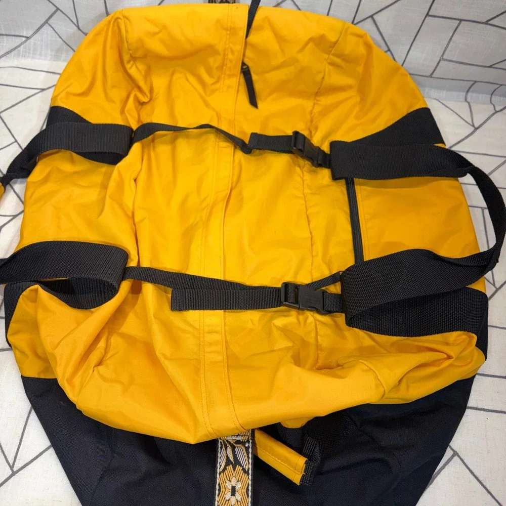 L.L. Bean Duffle Bag Large Yellow Black Floral Strap Travel Luggage Carry On